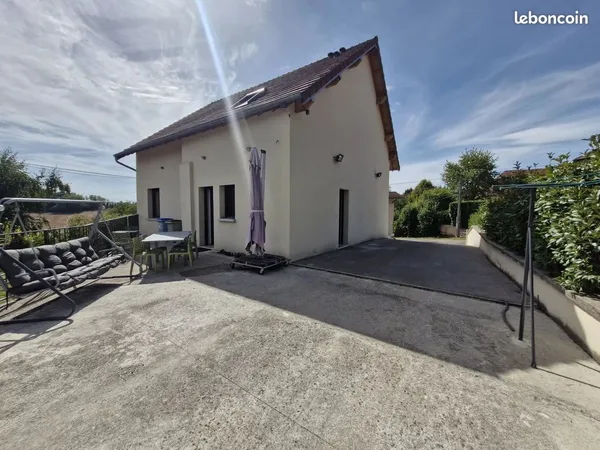 Maison 6 pièces 145 m²