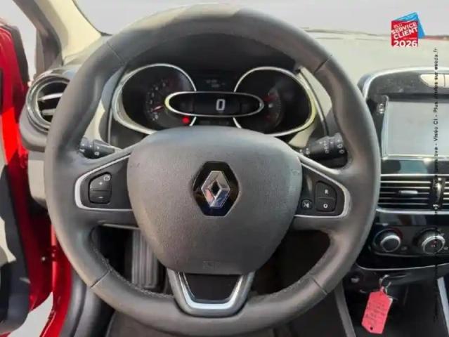 Renault Clio 0.9 tce 90ch energy limited 5p — photo 12