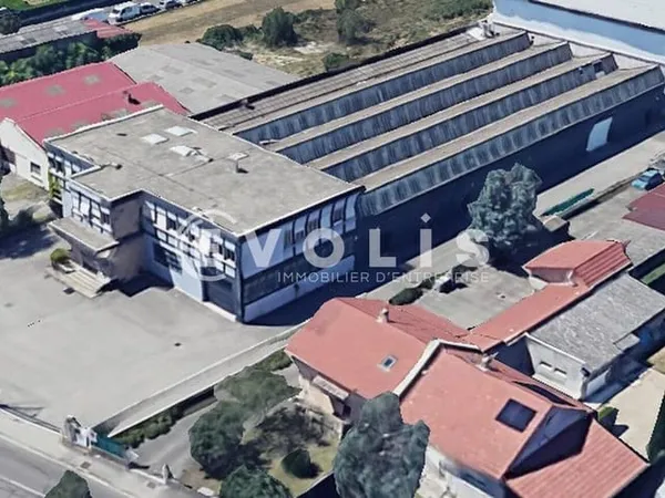 Local d'activité 2275 m²