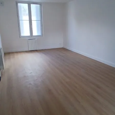 T1bis proche université
