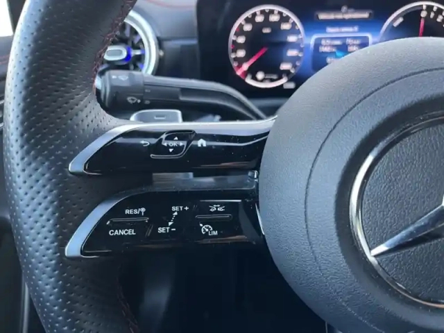 Mercedes Cla 250 e hybrid eq coupé amg — photo 28