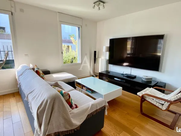 Appartement 3 pièces 79 m²