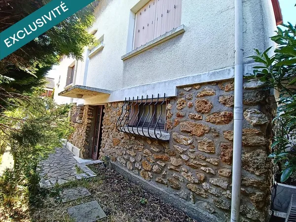 Familles XL, entrepreneurs ou travailleurs à domicile seront ravis par cette maison qui offre multit
