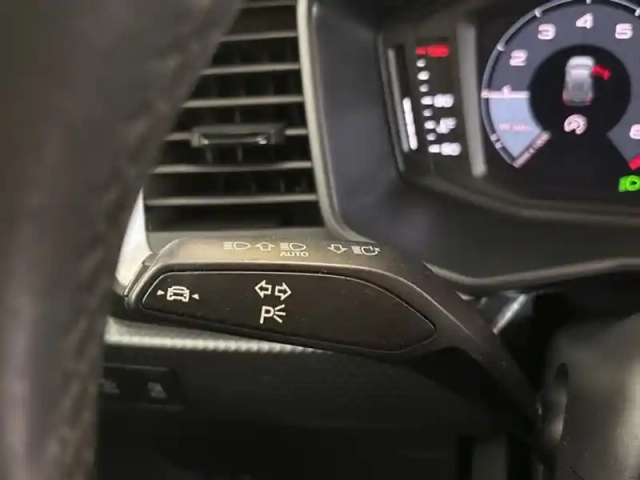 Audi A1 1.0 95 ch 25 tfsi advanced 2 c — photo 20