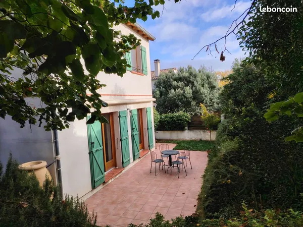 Maison T4 avec parking et jardin