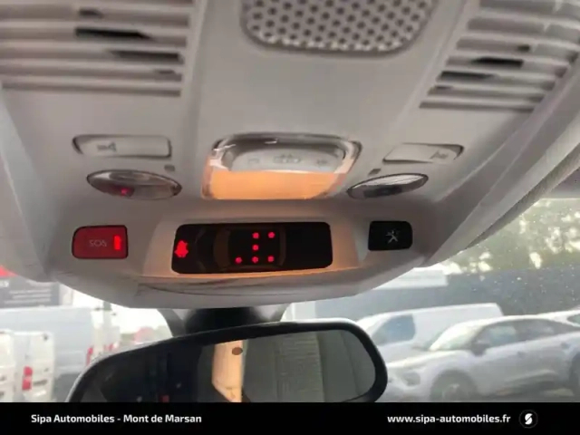 Peugeot 5008 puretech 130ch s&amp;s bvm6 — photo 20