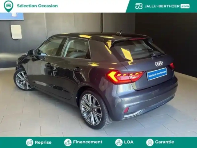 Audi A1 sportback 25 tfsi 95ch advanced — photo 2