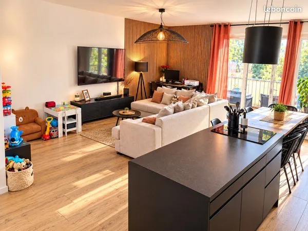Particulier vend T4 13009