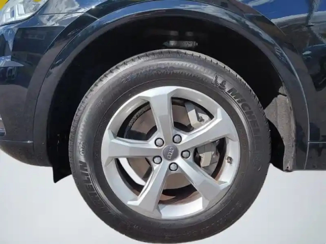 Audi Q5 2.0 190 ch design luxe quattro — photo 9