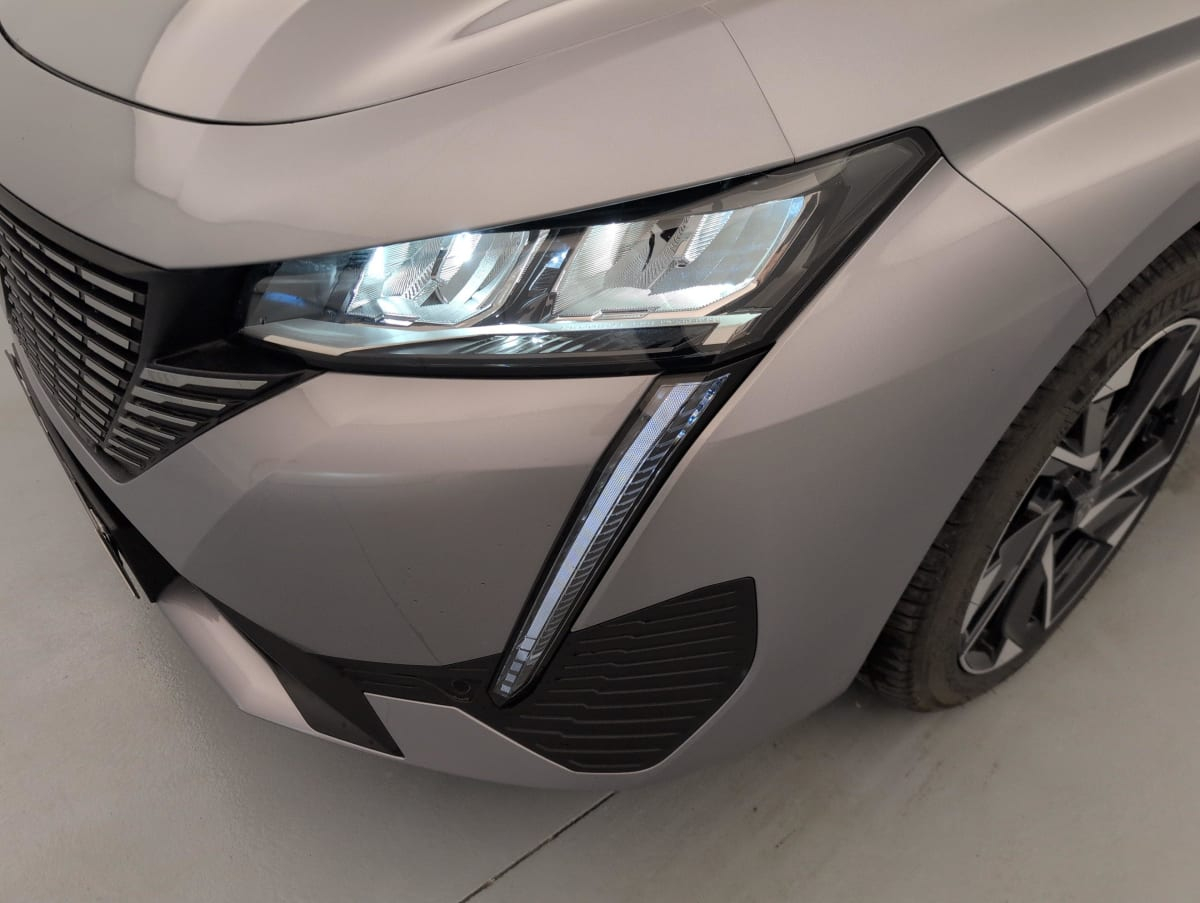 Peugeot 308 SW — photo 22