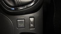 Renault Captur 1.5 dCi 90ch Stop&Start energy Intens eco² Euro6 2016 — photo 28