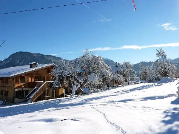 Terrain 743 m²