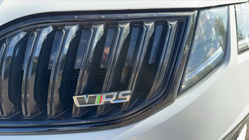 Skoda Octavia Combi RS 2.0 TSI 245 DSG7 - Sport – 2018 – 146000 km – Essence – Boîte Automatique — photo 14