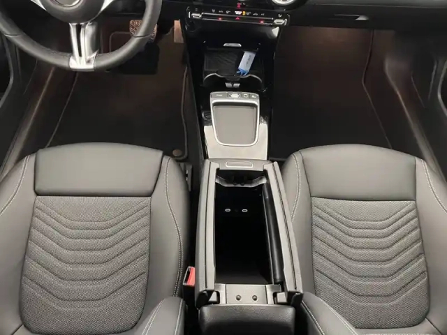 Mercedes Classe A 180 7g-dct — photo 93