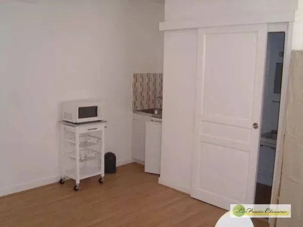 Appartement 1 pièce 18 m²