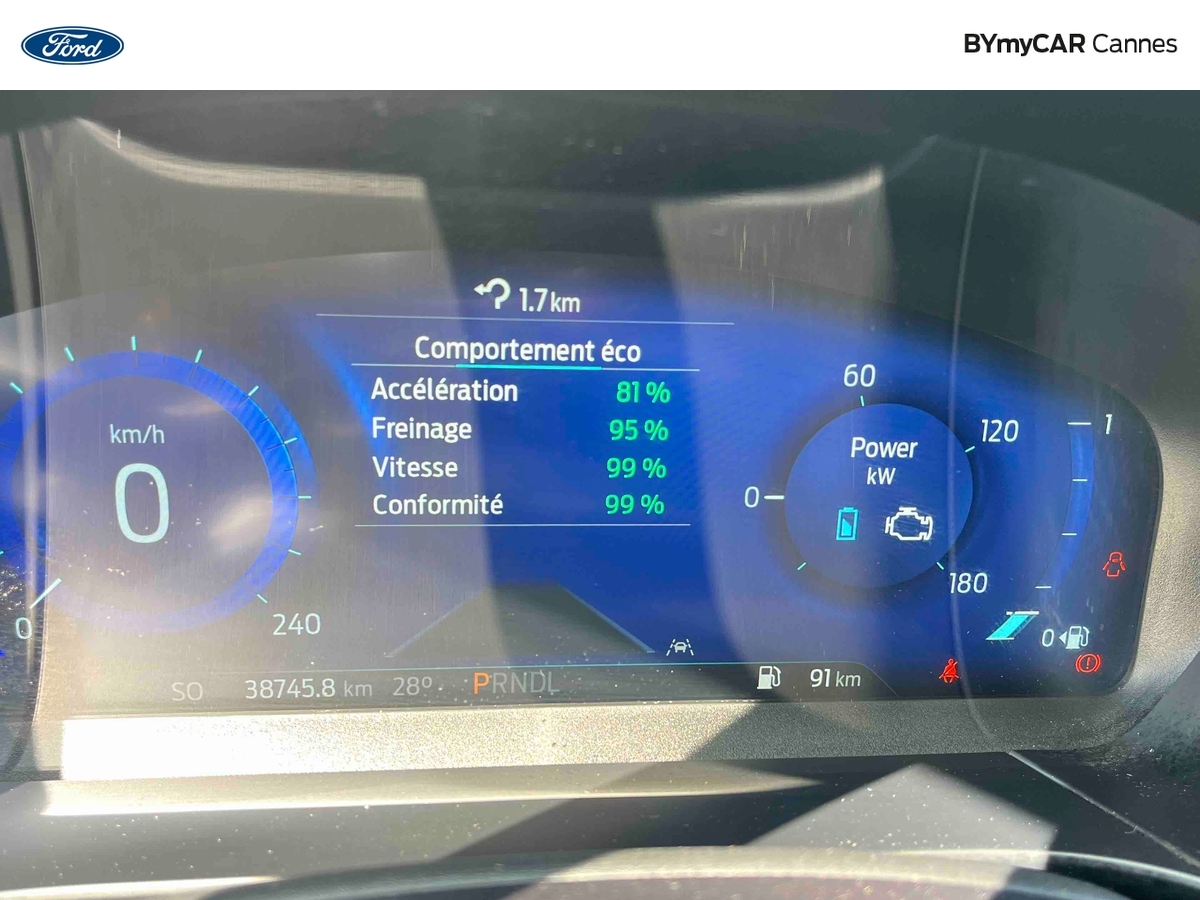 Ford Kuga 2.5 Duratec 190 ch FlexiFuel FHEV E85 Powershift — photo 16