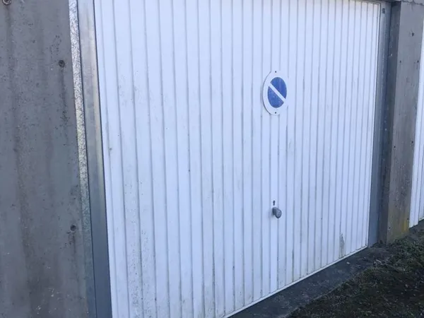 Garage/box carmaux