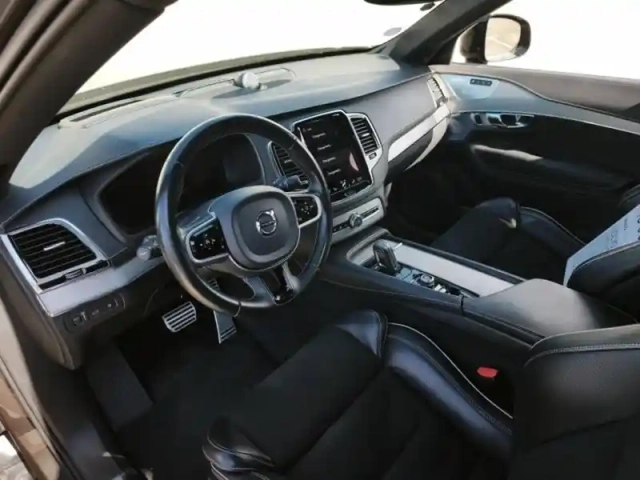 Volvo Xc90 t8 awd 303 + 87ch r-design geartronic — photo 8