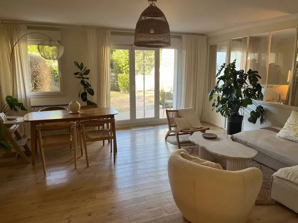 Appartement 4 pièces 87 m²