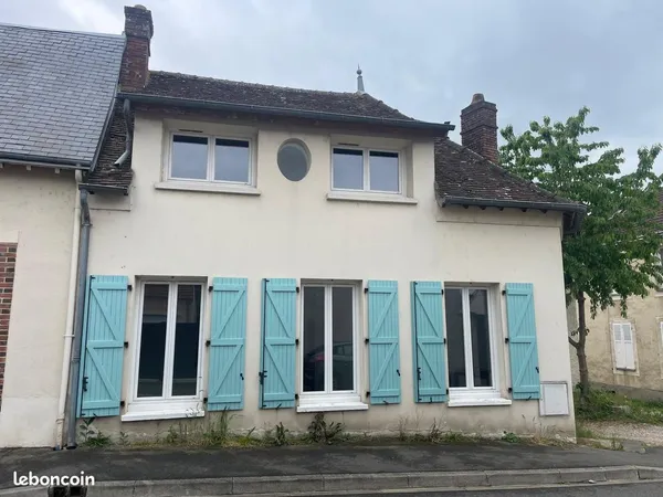 Maison centre ville Maintenon proche gare