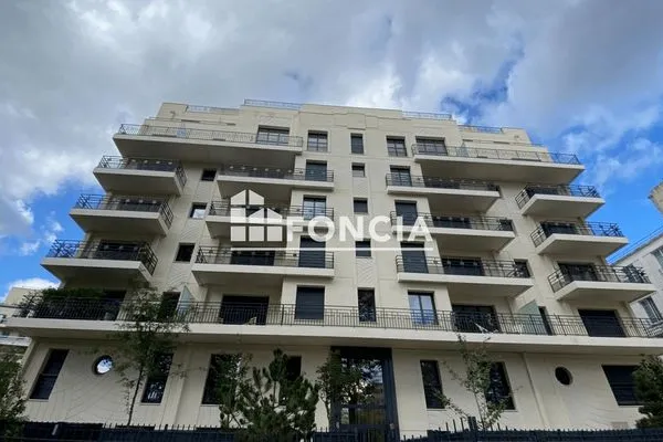 Studio 1 pièce 31 m²