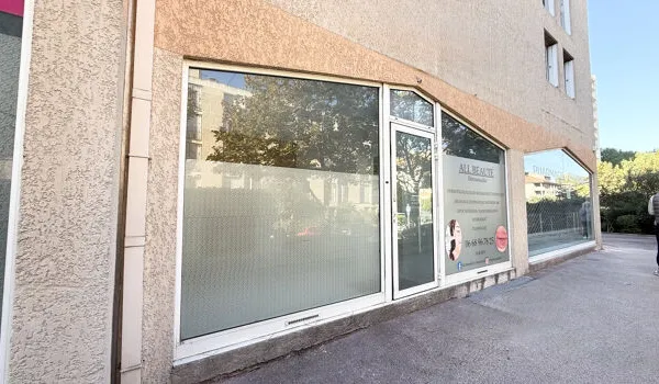 Local commercial 45 m²