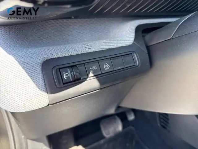 Citroën C3 hybride 110 ch automatique — photo 13