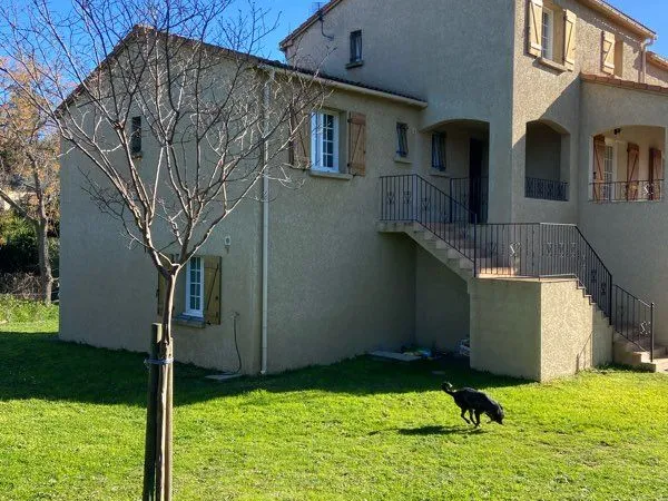 Grande maison familiale à Aléria