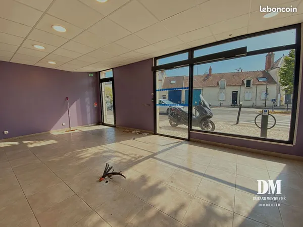 Local commercial 80 m² OLIVET