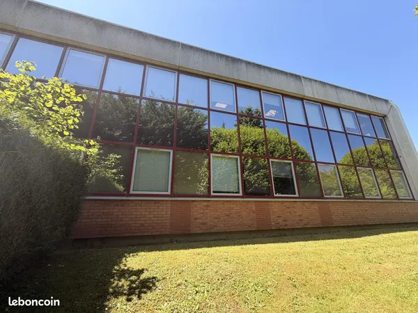 Vente pro (murs) | Bureaux | 735 m² | Bois-Guillaume