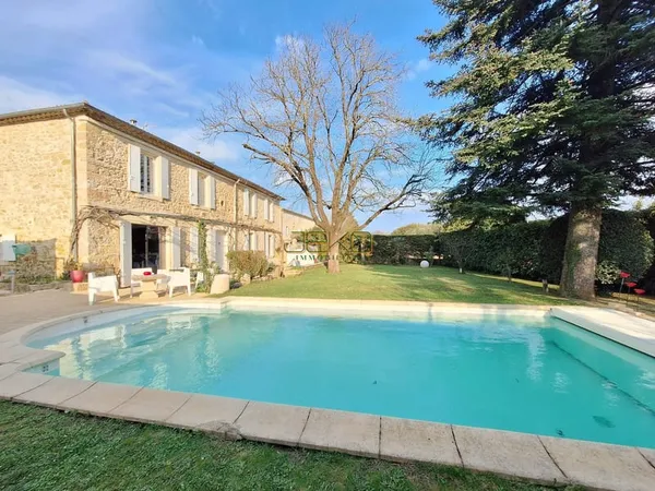 Maison de Maître du XVIIIe siècle à Saint-Bauzély - Une deme