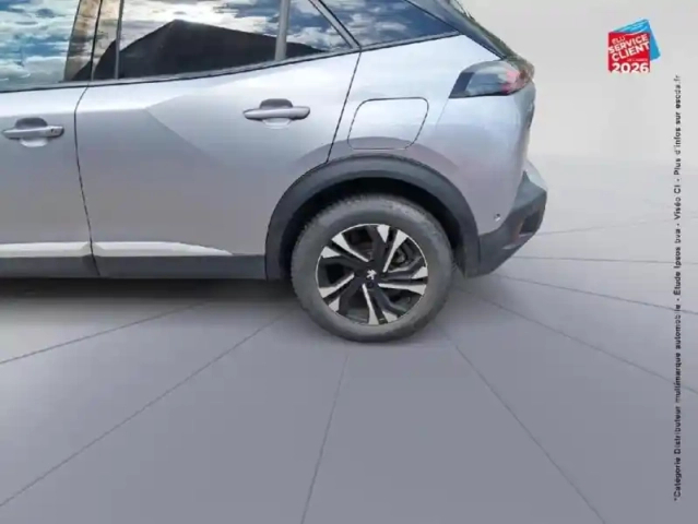 Peugeot 2008 1.2 puretech 130ch s&amp;s gt — photo 10