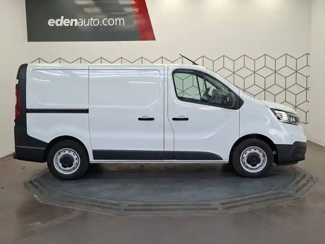 Renault Trafic fgn l1h1 3000 kg blue dci 130 — photo 6