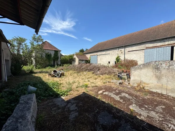 Bien agricole 3310 m²