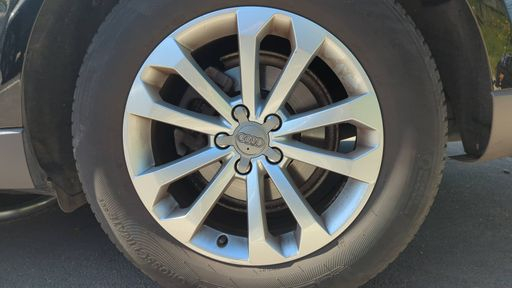 Audi Q5 2.0 TDI 150 - Ambition Luxe – 2017 – 103108 km – Diesel – Boîte Manuelle — photo 17