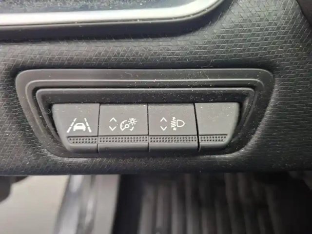 Renault Clio tce 90 — photo 32
