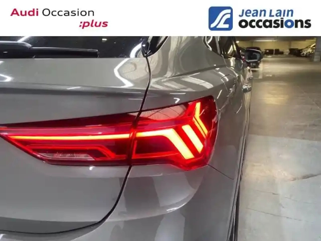 Audi Q3 sportback 35 tfsi 150 ch s tronic 7 — photo 42