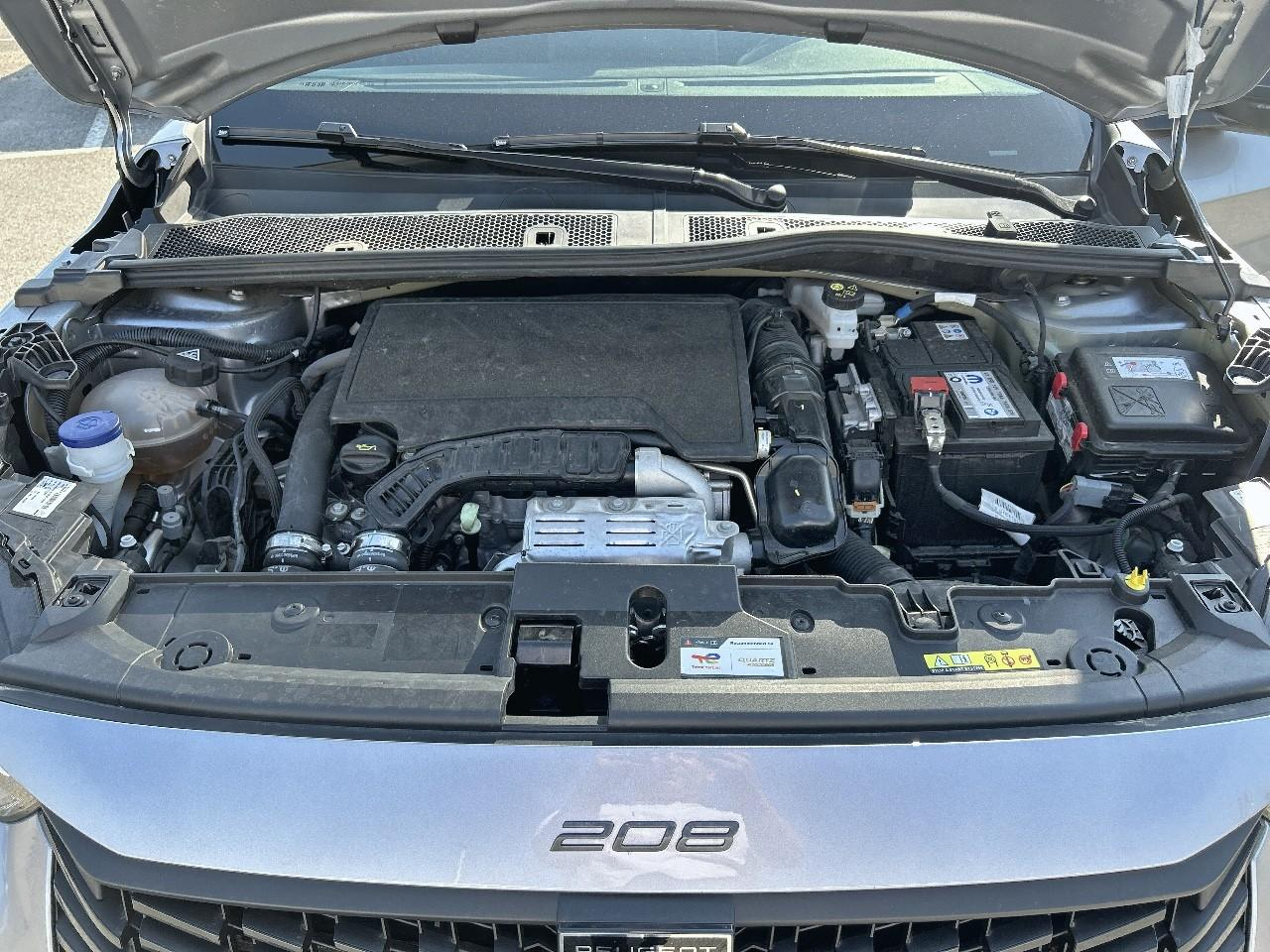 Peugeot 208 1.2 100ch s&s style — photo 12