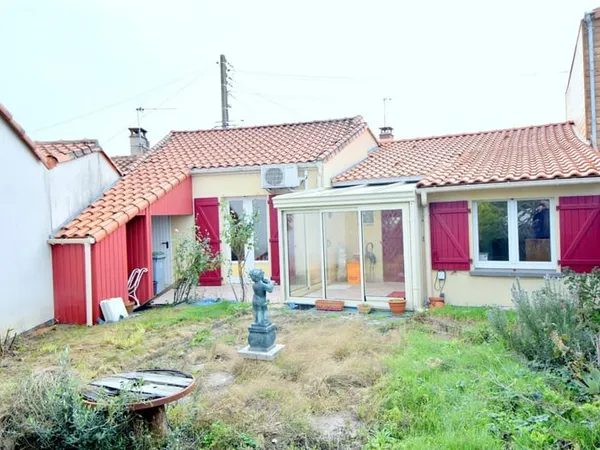 Maison 2 chambres avec double garage de 45 m² - DPE en C - LA CHAPELLE HEULIN (44)
