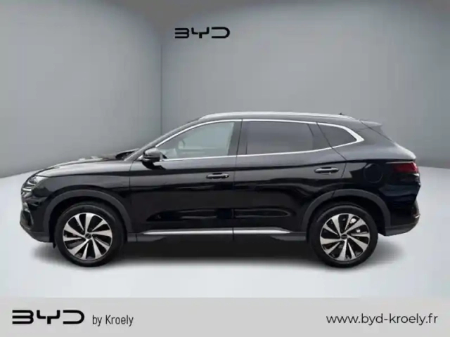 Byd Seal U dm-i boost 1,5 l 217ch — photo 2