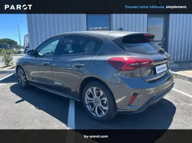 Ford Focus 1.0 flexifuel mhev 125ch st-line x — photo 13