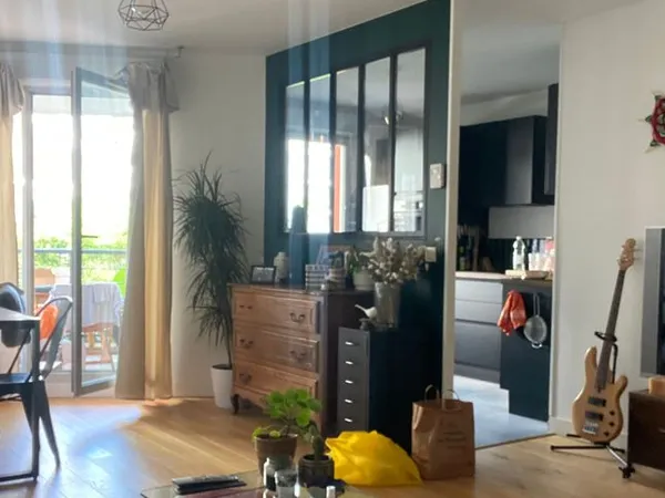 T3 entièrement meublé 66 m² | Lyon 9 - Valmy | Grand Balcon | Garage box fermé | 200m du Métro