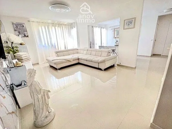 Appartement 5 pièces 97 m²