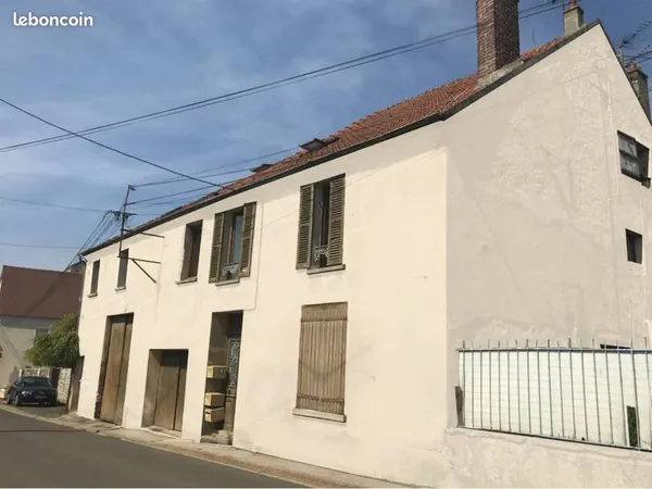 Libre de suite F4 type maison