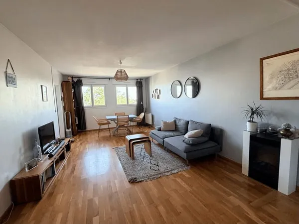 Appartement 5 pièces 93 m²