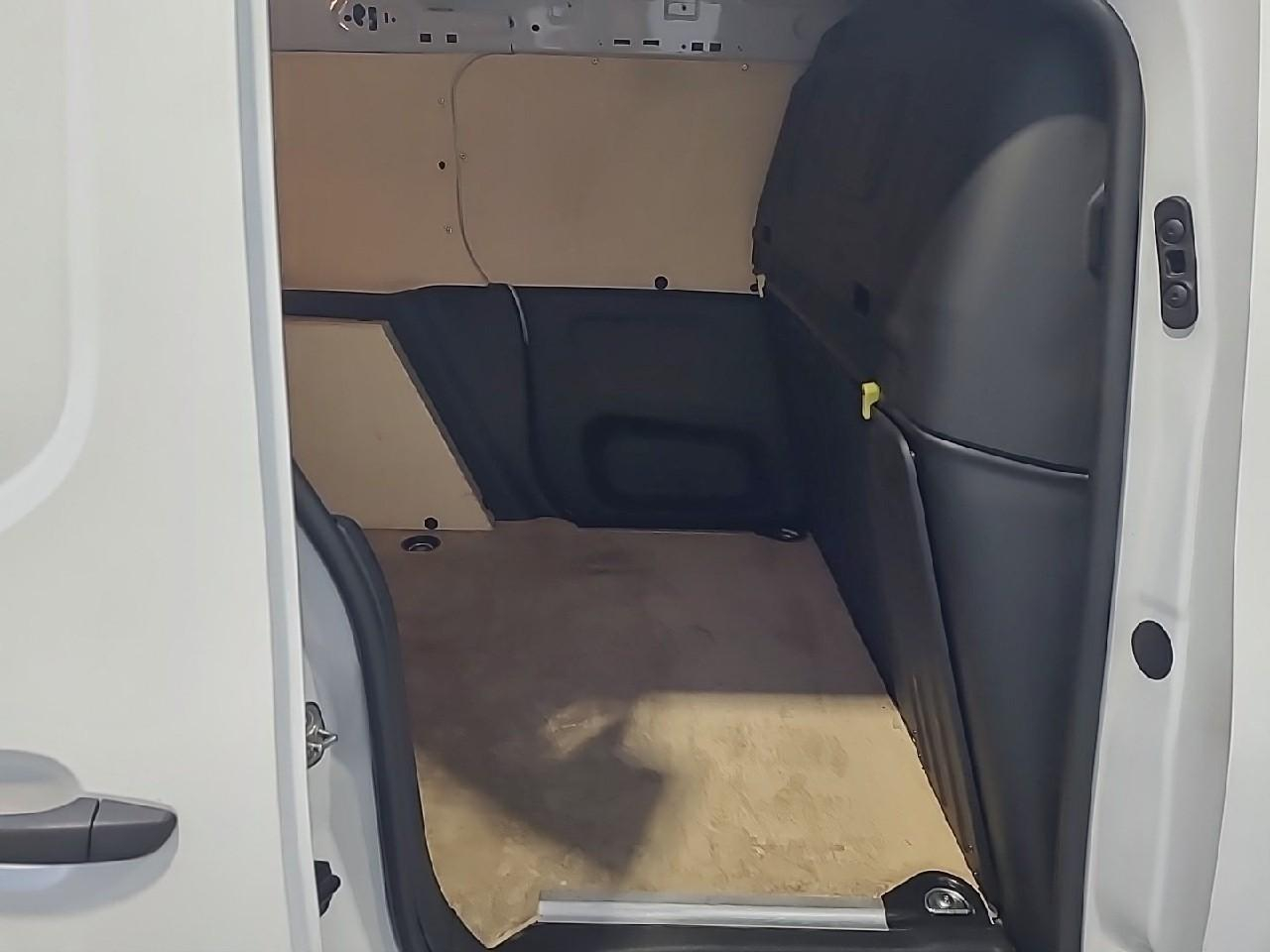 Peugeot Partner fourgon m 950 kg bluehdi 100 s&s bvm6 — photo 13