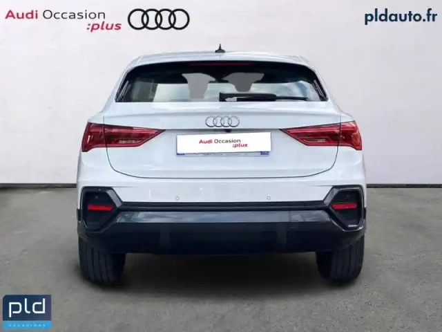 Audi Q3 sportback 35 tfsi 150 ch s tronic 7 — photo 27