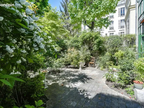 Location appartement + jardin et terrasse 140 m2