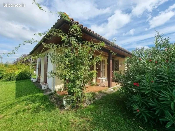 Maison 8 pièces 215 m²