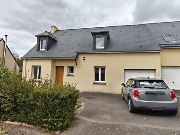 Maison située à Pleugueneuc